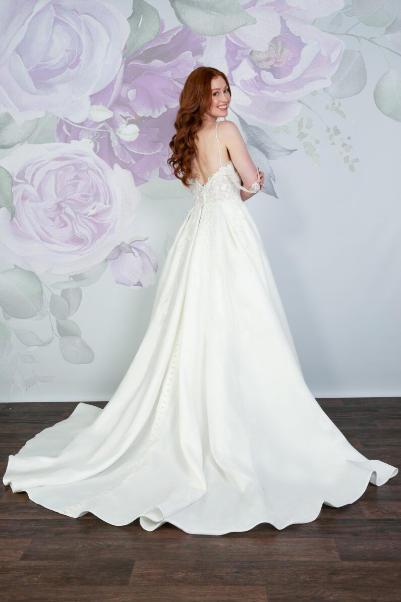 Charis, photo 2